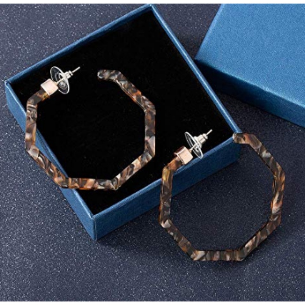 Hypoallergenic Acrylic Hex "Melia" Earrings